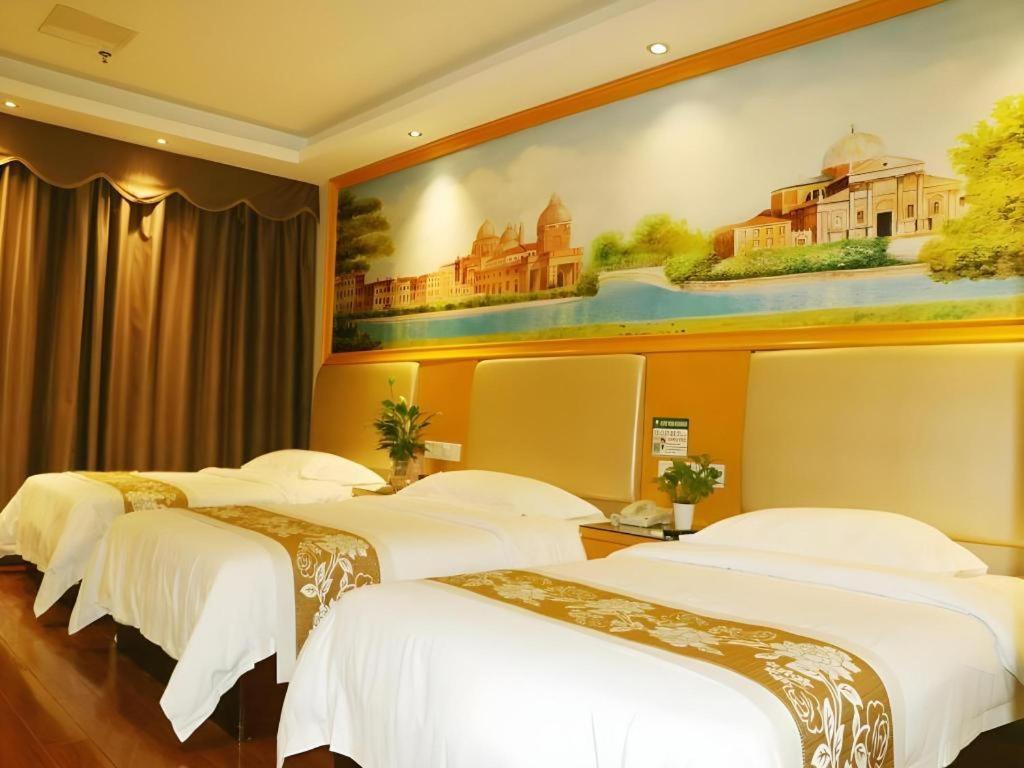 Greentree Inn Guangzhou Panyu Chimelong Happy World Business Hotel Exterior photo